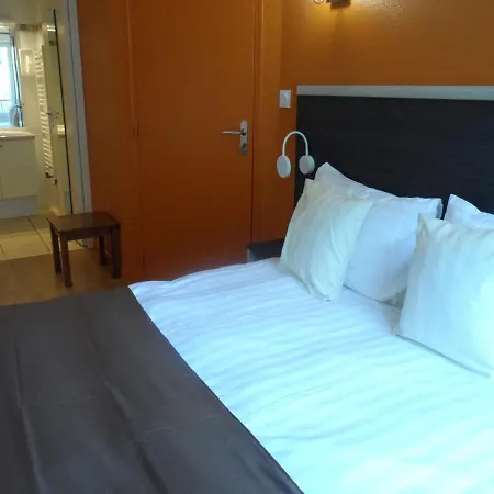 Le Petit Keriquel Inn La Chapelle-Caro